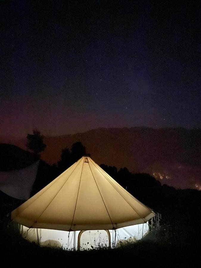 Lodg'Ing Secret Camp Ariege Hotell Lordat Eksteriør bilde